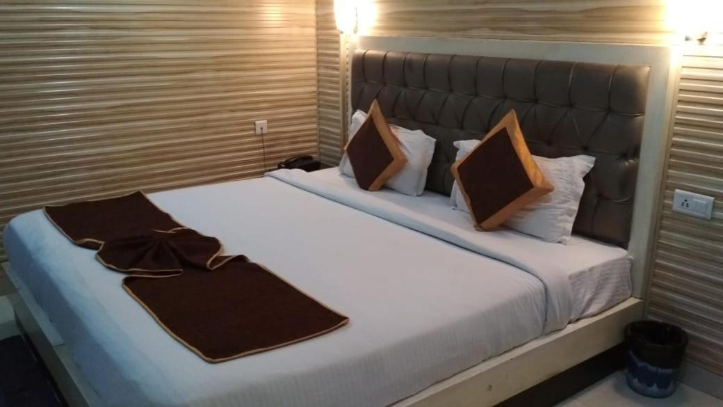 Fabhotel Idea Inn Агра Экстерьер фото