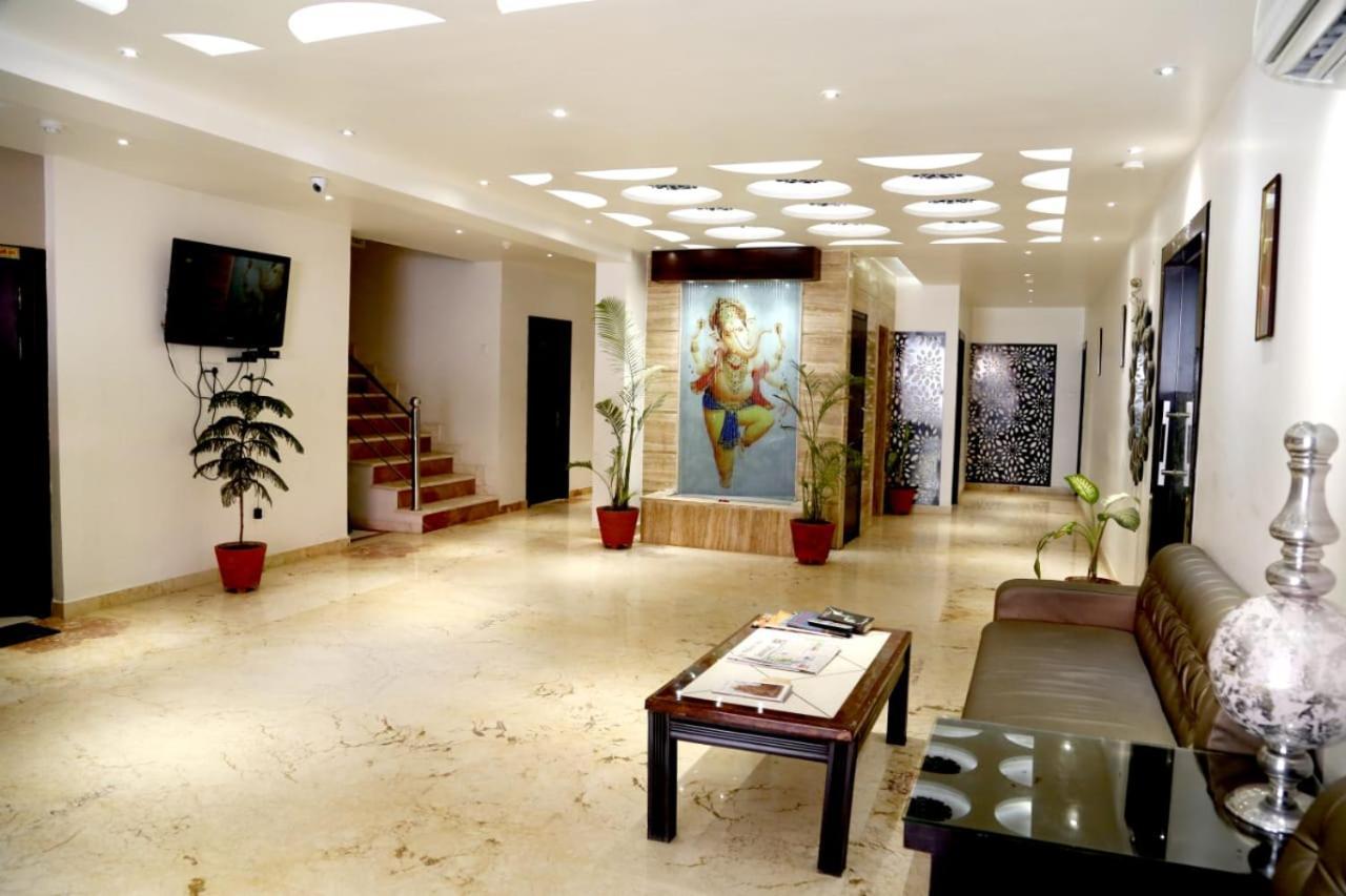 Fabhotel Idea Inn Агра Экстерьер фото