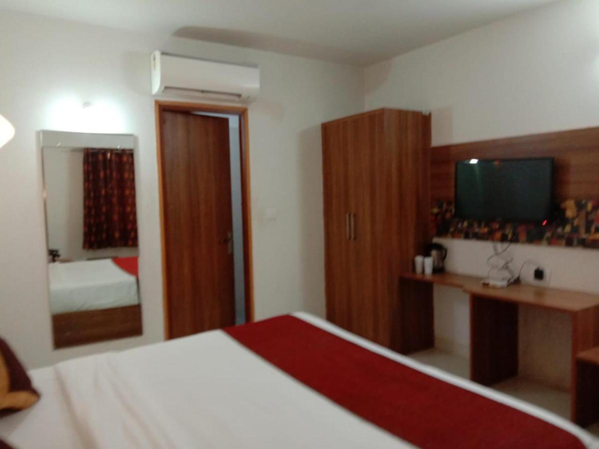 Fabhotel Idea Inn Агра Экстерьер фото