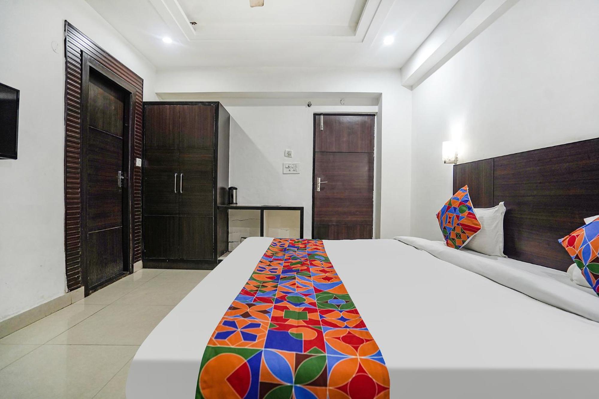 Fabhotel Idea Inn Агра Экстерьер фото